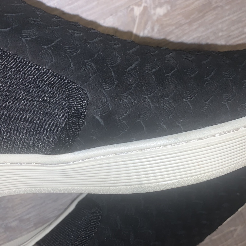 SOFFT Black Leather Slip on sneakers Sz 11 - Picture 4 of 8